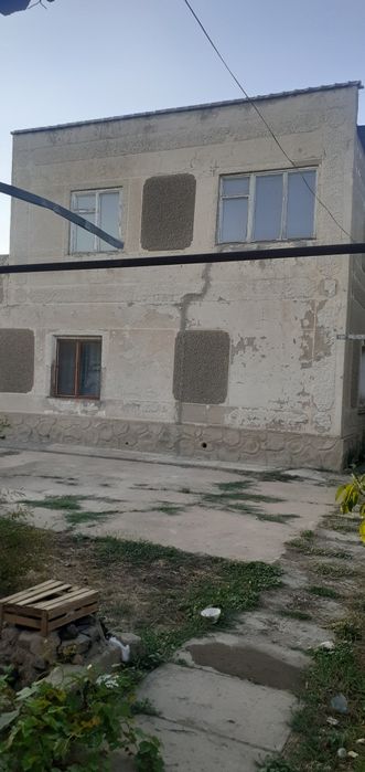 Продам коттедж. Очень просторный.