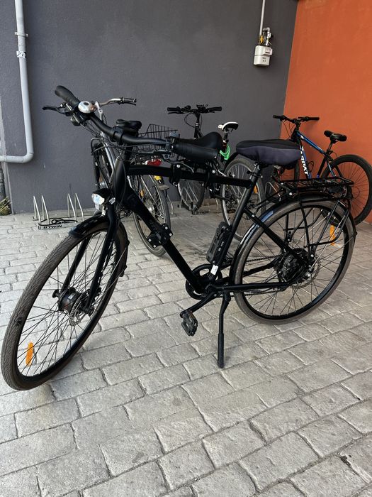 Bicicleta electrica trekking AEG