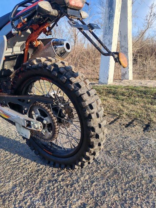 Продам эндуро почти новый