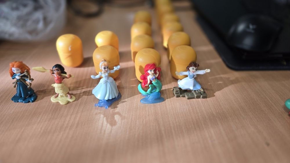 Принцессы киндер