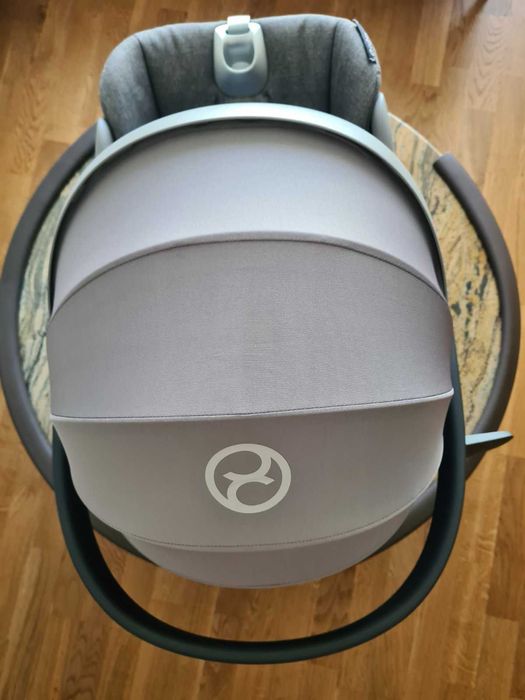 Cybex Platinum Кошче за кола Cloud Z2 i-SIZE + база