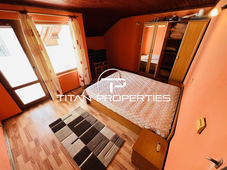 Дава се под наем Четиристаен апартамент в Бургас, Лазур - 150 кв.м за 548.25 € - Снимка #4