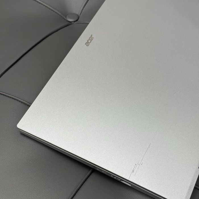 Ноутбук | i5-1235u | ram 8 | ssd 256
