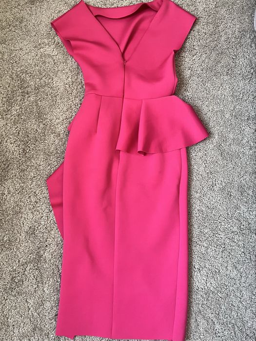 вечернее платье цвета фуксия