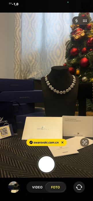 Swarovsky angelic silver set