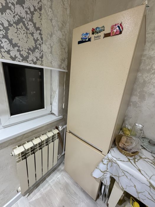 Продам холодильник на запчасти