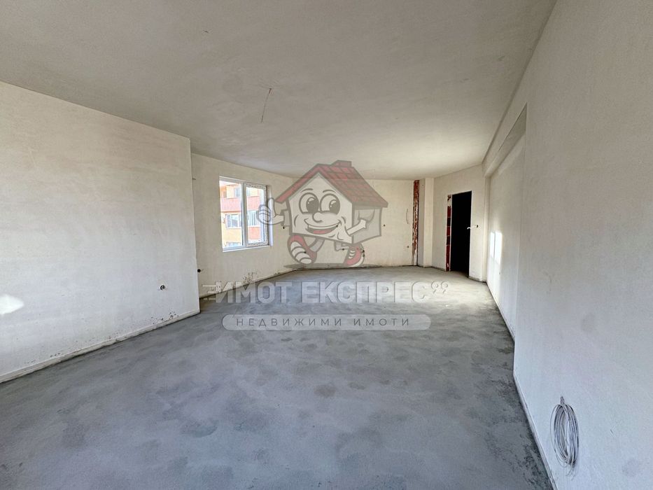 Тристаен апартамент, ново строителство, с изба, кв.Изток