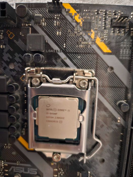 kit asus tuf b360m plus gaming  procesor intel core  i5 9400f soket 1151v2