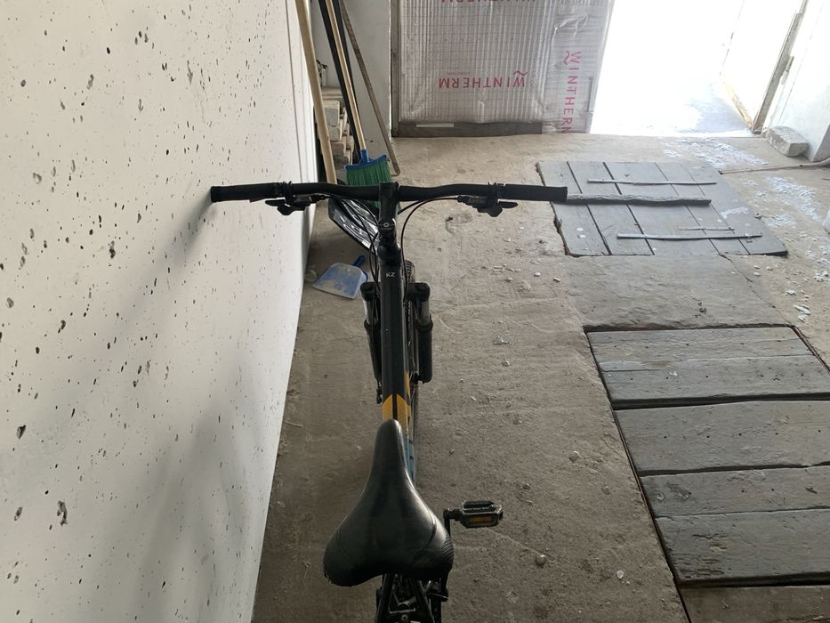 Скоростной велосипед TRINX