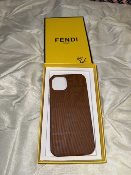 Калъф Fendi 13 про