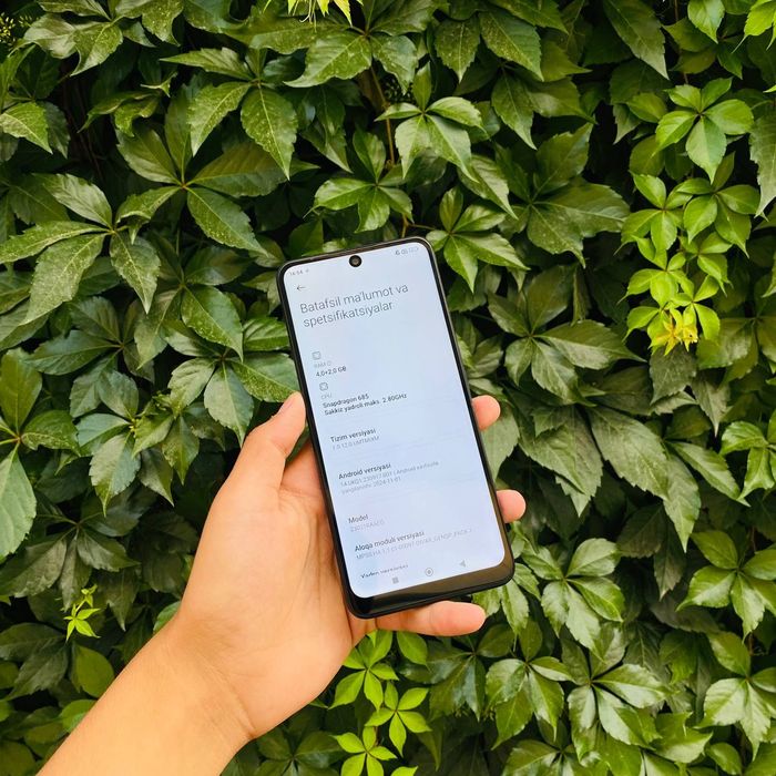 Redmi Note 12 tinniq karobkalik