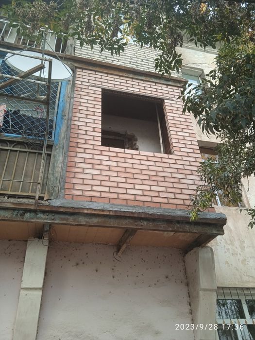 Перегародка Кладка Облецовични Обычни кирпичаБалконаБалконгаГиштерамиз