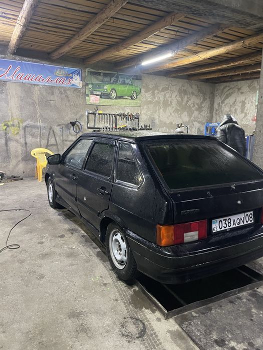 Ваз 2114 жылы 2012 сауда бар