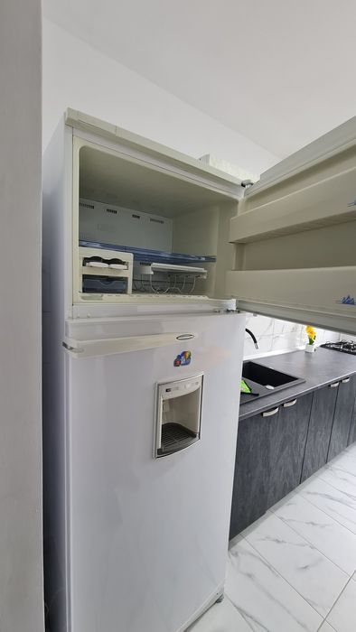 Combina frigorifica ca noua