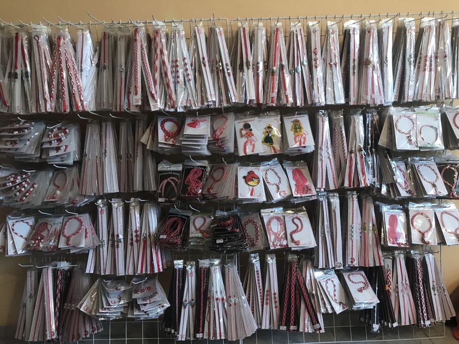 Налични!Нови!Мартеници на стелаж  до -68% от продажната цена!ПРОМОЦИЯ!