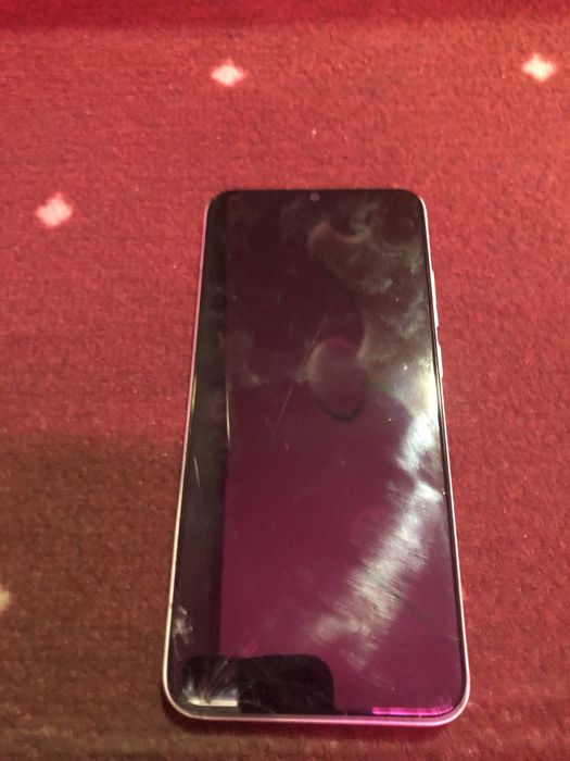 Телефон Самсунг А51