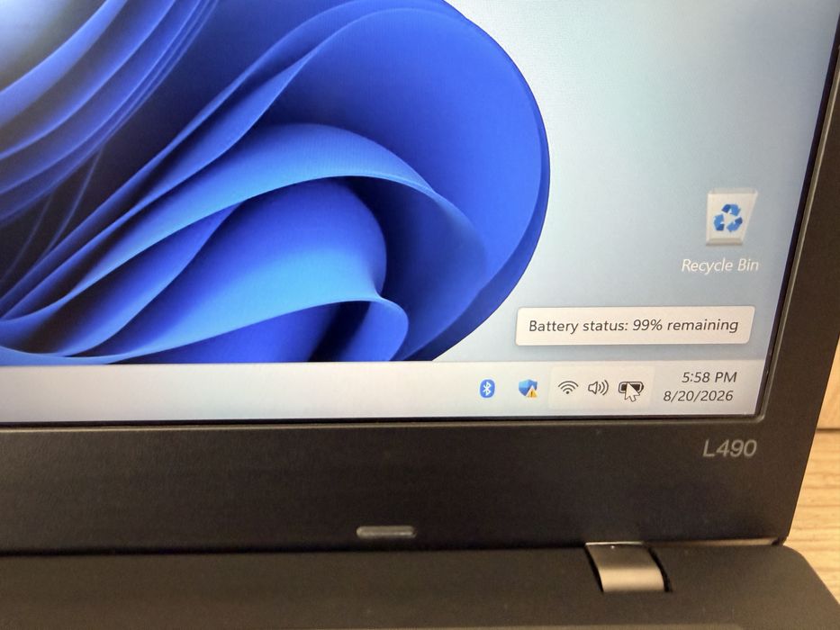 Laptop Lenovo Think pad profesional -1100 ron