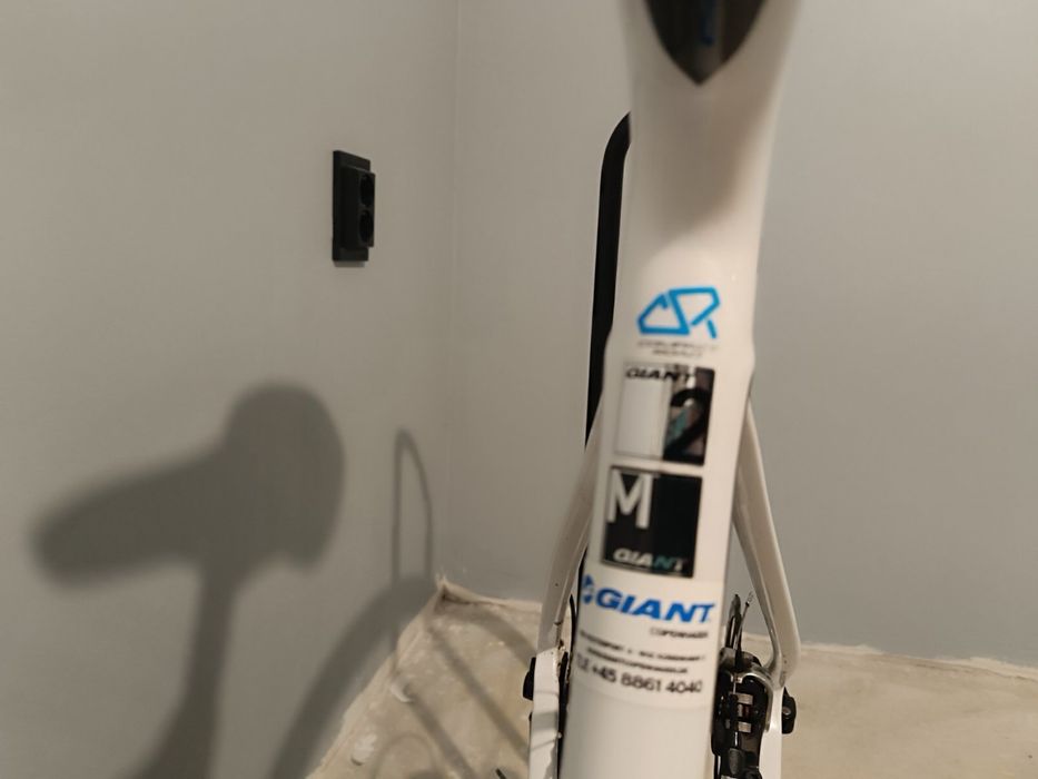Giant Defy Advanced 2 (Размер M) – Карбон