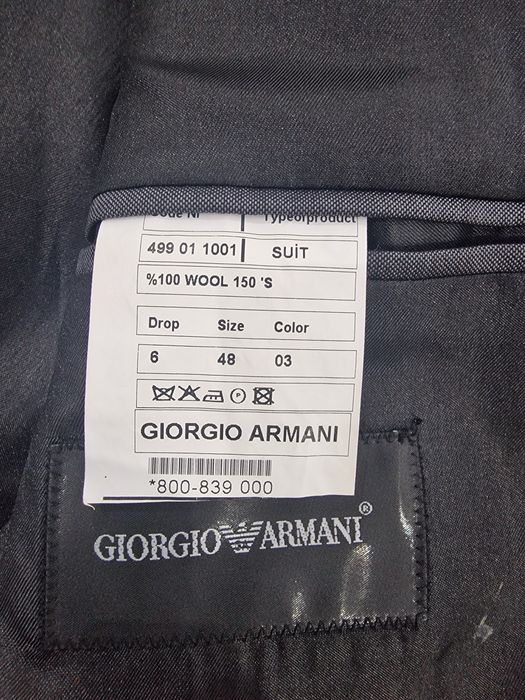 Costum Giorgio Armani