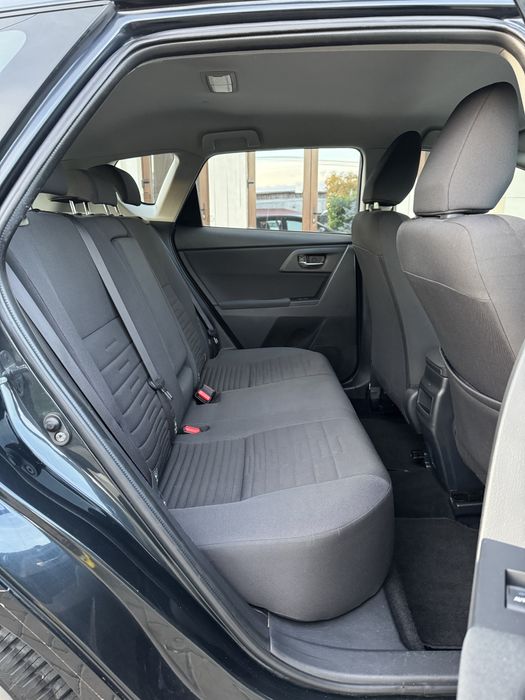 Toyoya Auris 1.6 D-4D Executive 2016 Facelift  Accept variante