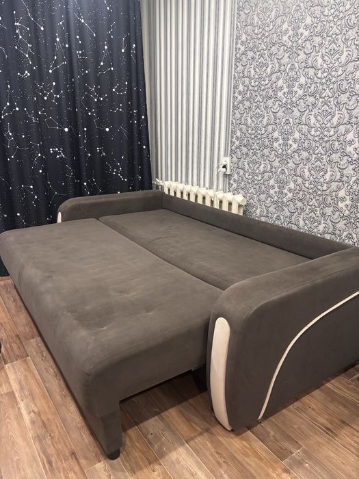 Срочно продам диван