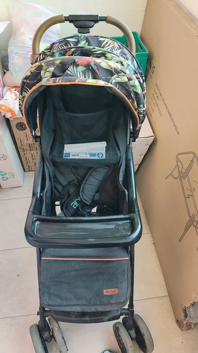 Лятна количка  Chipolino