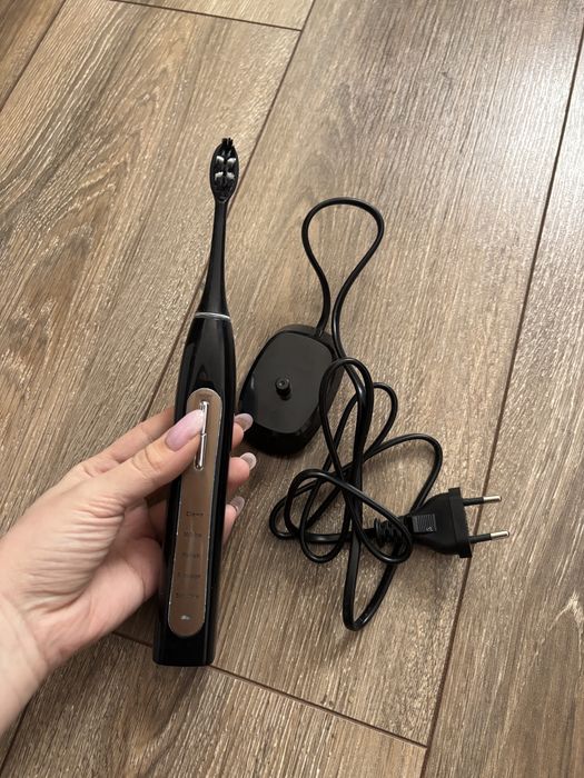 Електрическа четка за зъби Vitammy Aurum