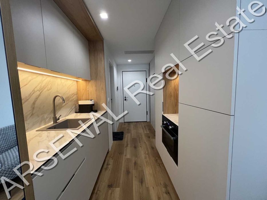 Дава се под наем Едностаен апартамент в София, Център - 42 кв.м за 650 € - Снимка #3