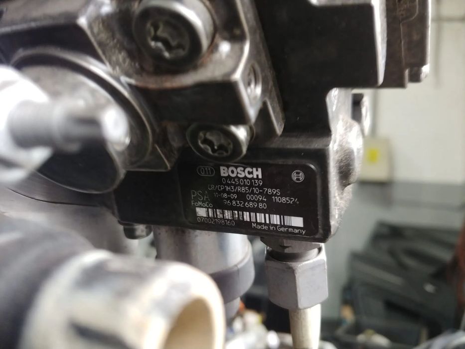 pompa inalta  2.2 d 224dt  land rover range rover evoque l538  0445010139 9683268980