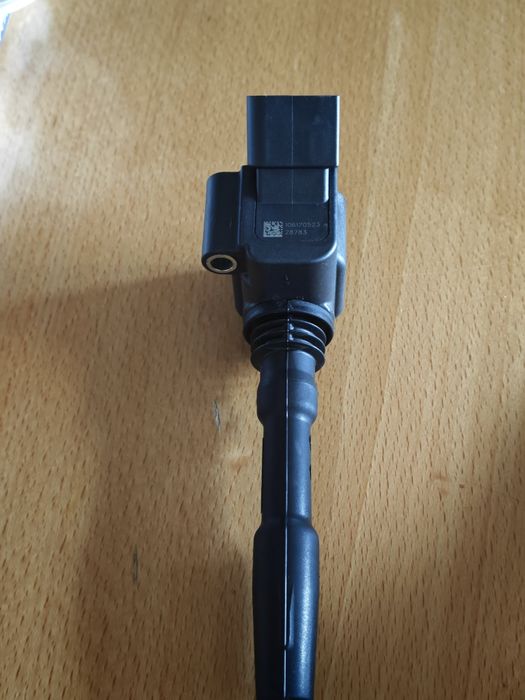 Запалителна бобина за VW / Audi / Škoda / SEAT 06H905110P