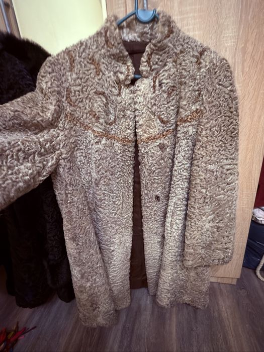 Blana naturala astrahan