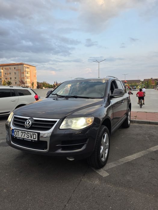 Vând VW Touareg 3.0TDI 240cp