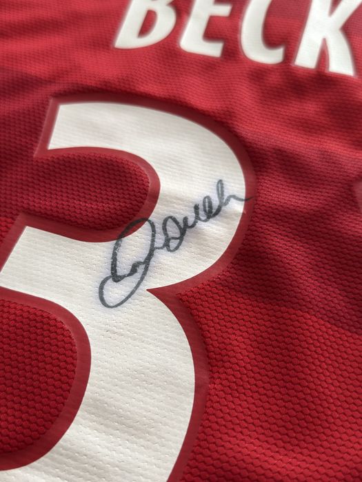 SEMNAT!! Tricou PSG David Beckham #32