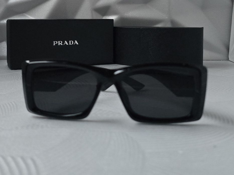 Дамски слънчеви очила правоъгълни