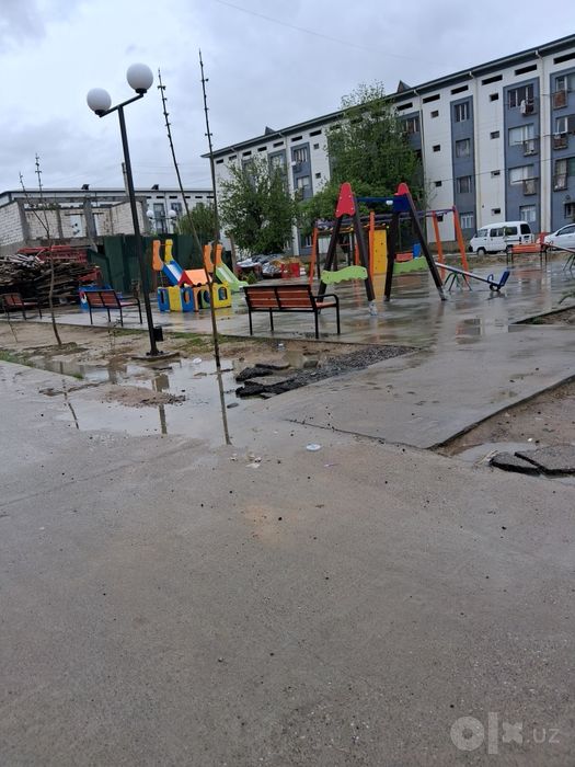 Jizzax mikrarayon 3 1 da 1xona  kvartira ijaraga beriladii