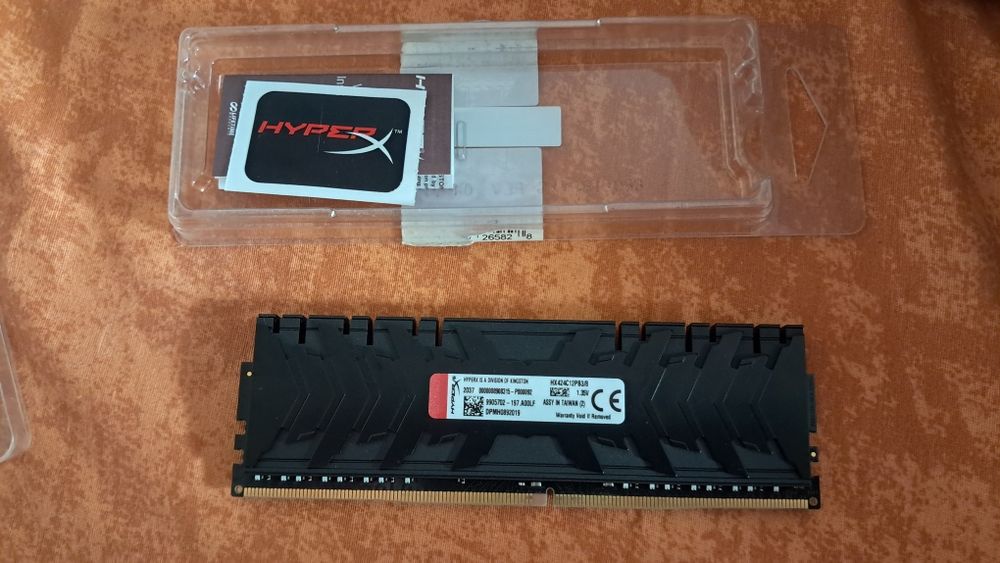 Оперативная память Kingston DDR4 8GB 2400MHz
