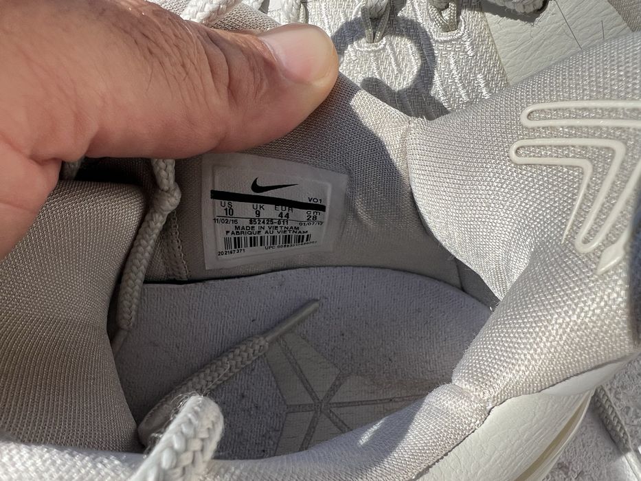 Nike Kobe A.D Light 44
