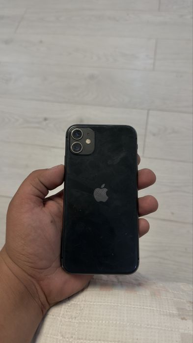 Продам айфон iphone 11