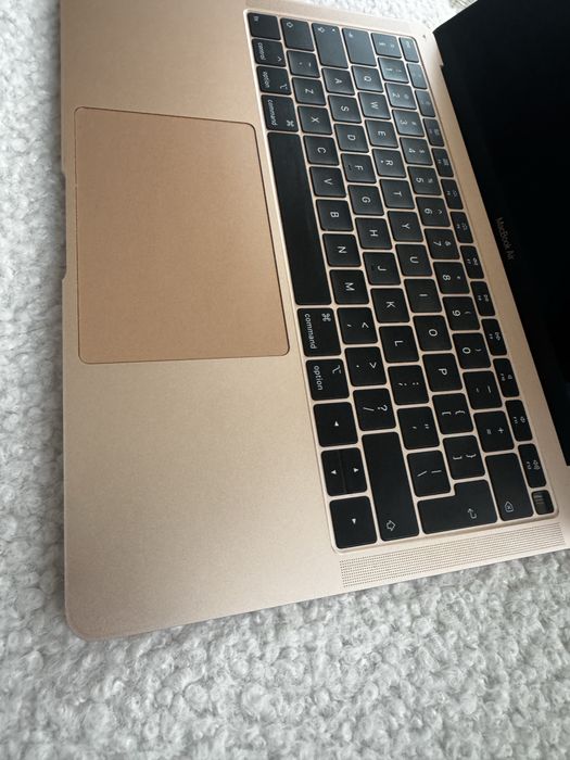 Macbook air 13 inch