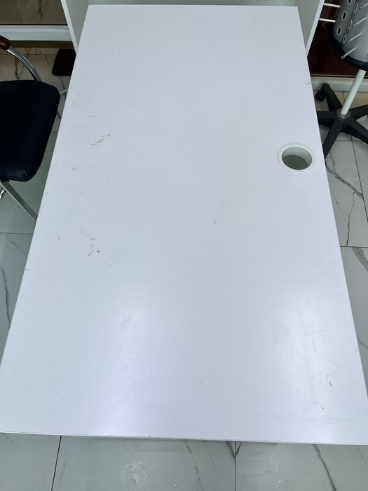 Продам стол письменный