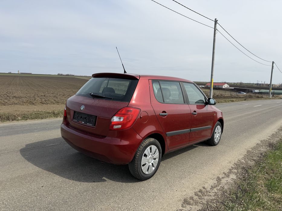 Vand skoda fabia 2 2009 motor 1200 benzina