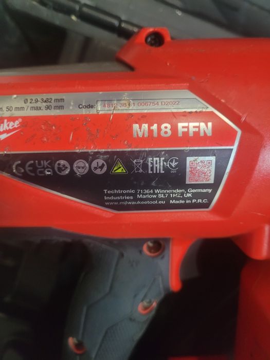 Pistoale cuie lemn ,beton