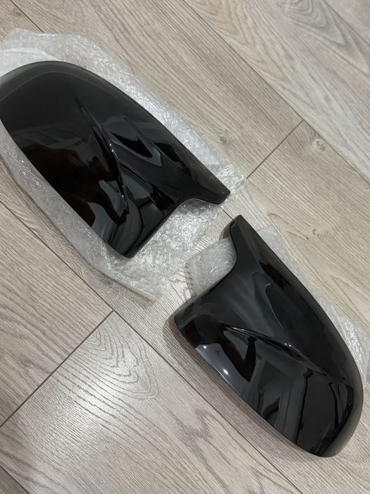 Накладки на зеркала на  BMW