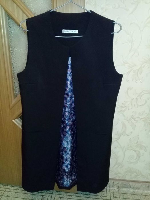 Всё платья по 3000тг.