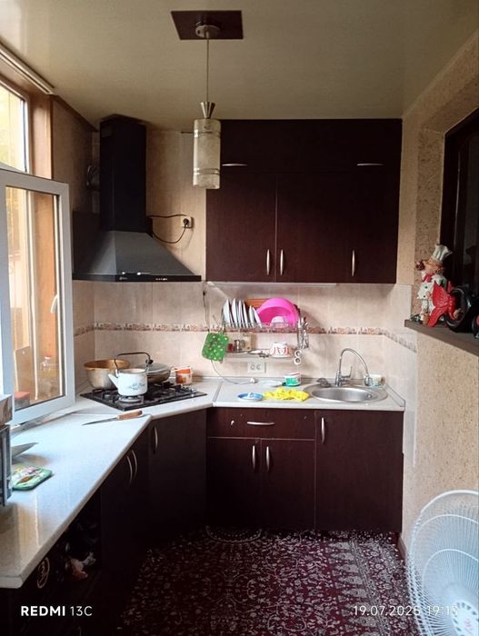 Срочно 2/1/4 Продается Квартира на Феруза Массив Экобазар