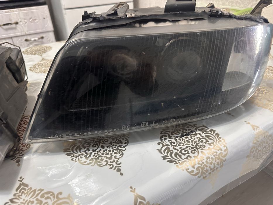 Фара ауди а6 с5 в хорошем слстоянии