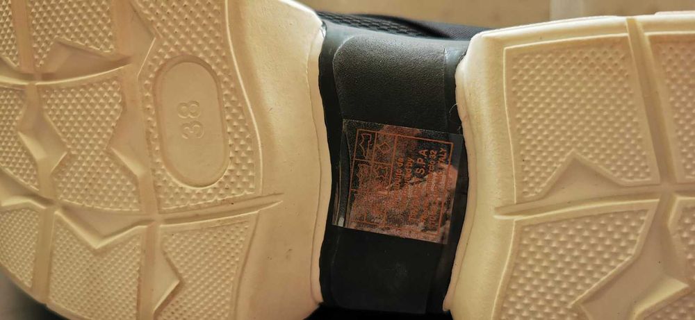 Оригинални маркови дамски сникърси MY TWIN TWINSET - 38 номер