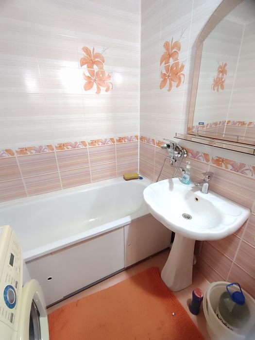 2-комн кв (9-37, 7 эт)