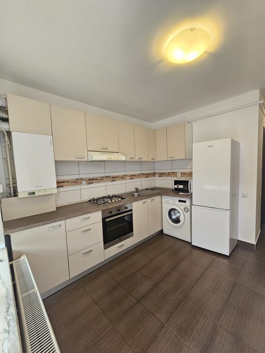Inchiriez apartament 1 camera  capat Gheorgheni