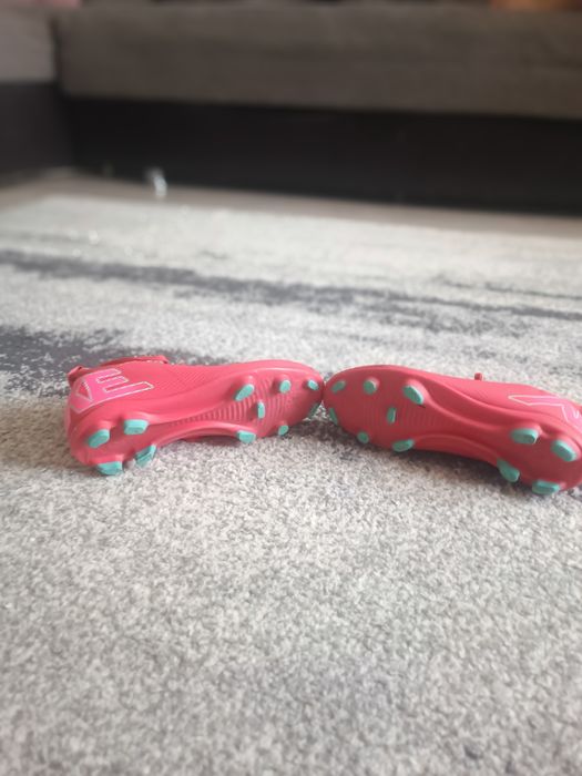 Ghete de fotbal Nike Mercurial +semnătura de la Myddas